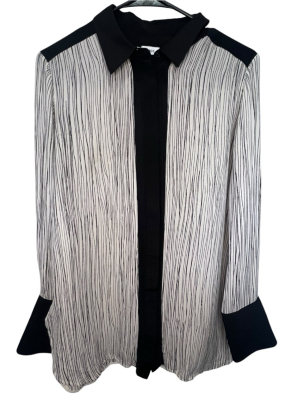 Vince Black And White Striped Button Front Long Sleeve Lightweight Blouse